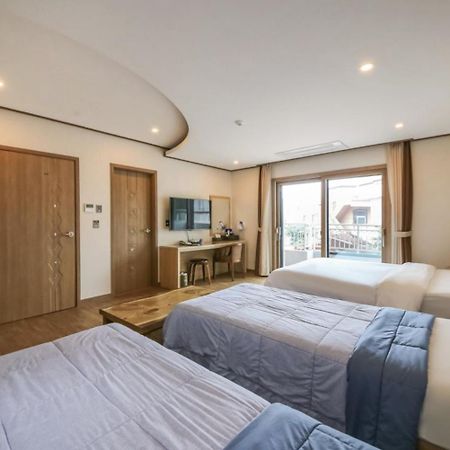 Rex Hotel Seogwipo Eksteriør bilde